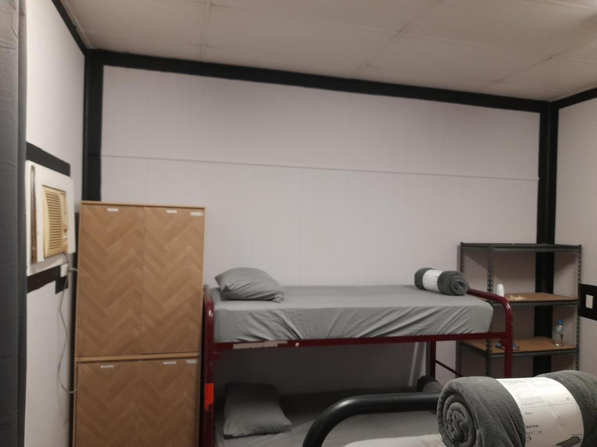 Ozi Inn Backpackers - Perth - 외부 사진